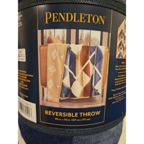 Pendleton Print Plush Soft Throw Reversible Fall Winter 50" X 70" NWT Viral - Picture 1 of 6